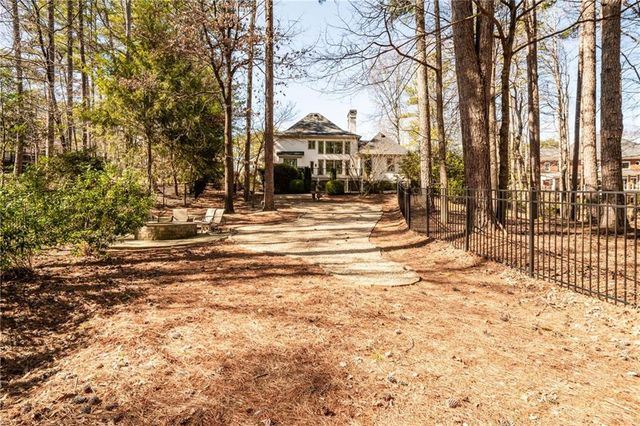 6025 Carlisle Lane, Johns Creek, GA 30022