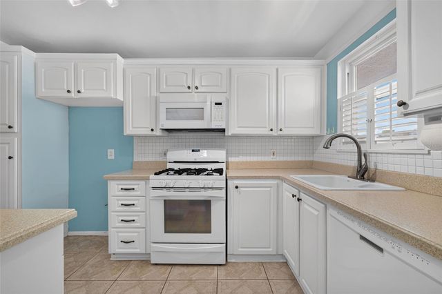 6025 SHORE BOULEVARD S 602, Gulfport, FL 33707