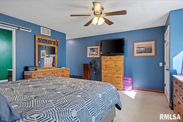 6214 Hayley Court, Springfield, IL 62712