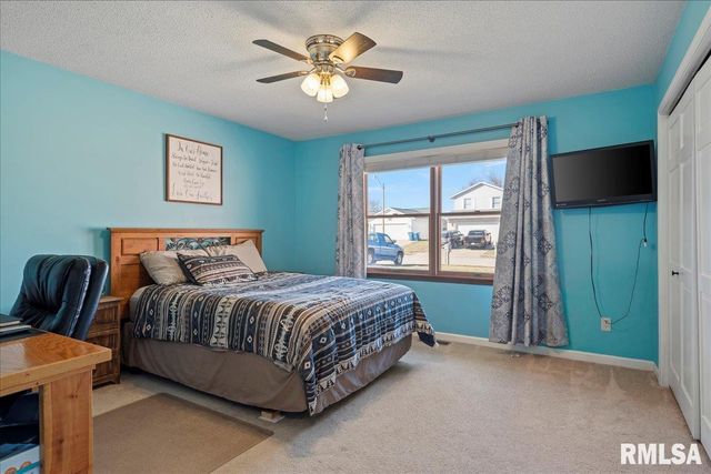 6214 Hayley Court, Springfield, IL 62712