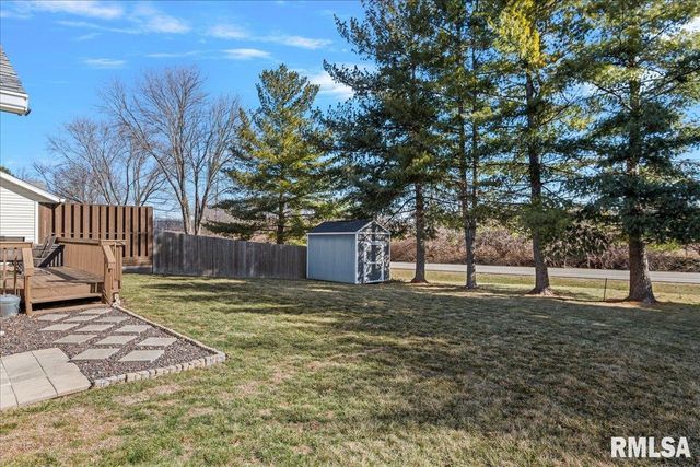 6214 Hayley Court, Springfield, IL 62712