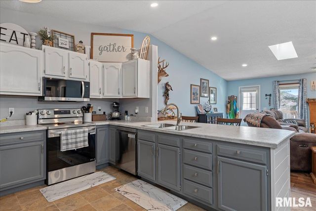 6214 Hayley Court, Springfield, IL 62712