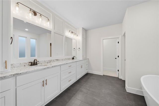 6416 S 59th Street, Rogers, AR 72758