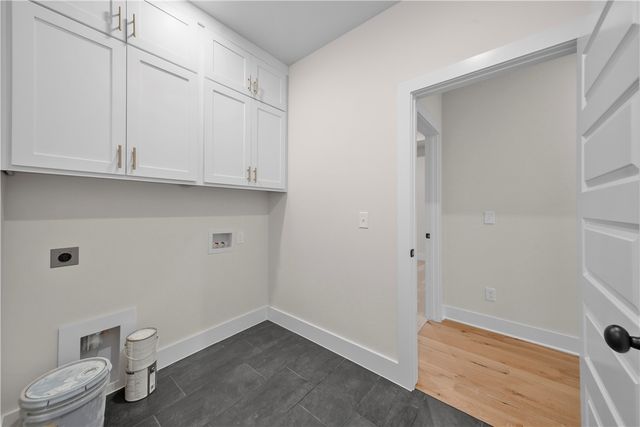 6416 S 59th Street, Rogers, AR 72758