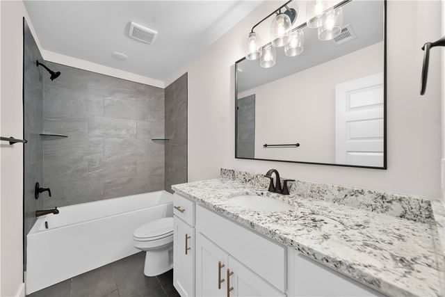 6416 S 59th Street, Rogers, AR 72758