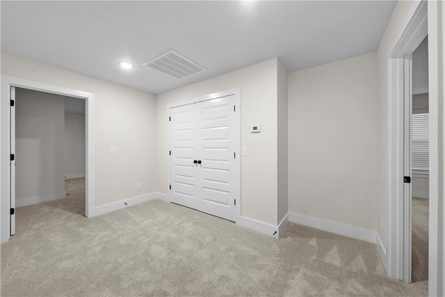 6416 S 59th Street, Rogers, AR 72758