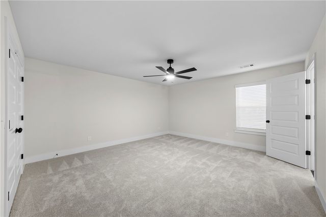 6416 S 59th Street, Rogers, AR 72758