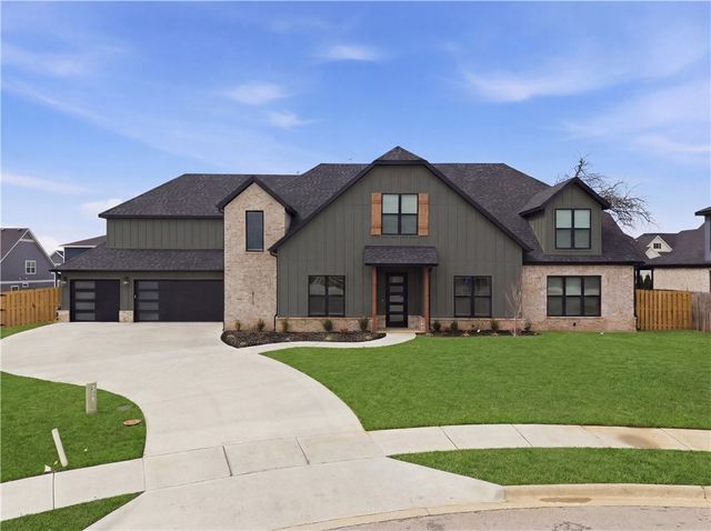 6416 S 59th Street, Rogers, AR 72758