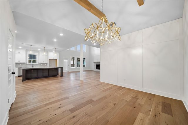 6416 S 59th Street, Rogers, AR 72758