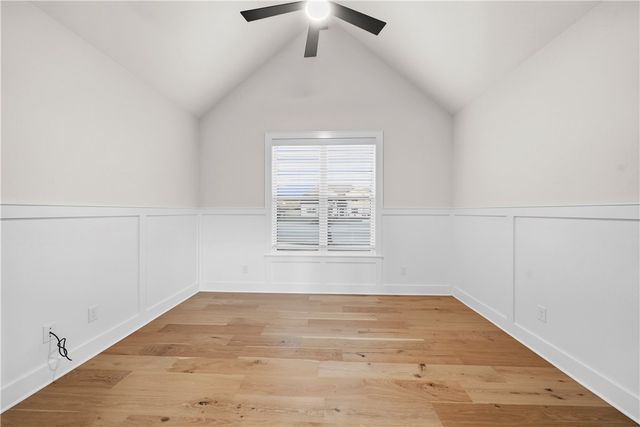 6416 S 59th Street, Rogers, AR 72758