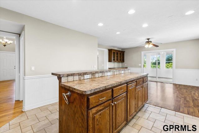 19640 Pawnee Road, Bennington, NE 68007