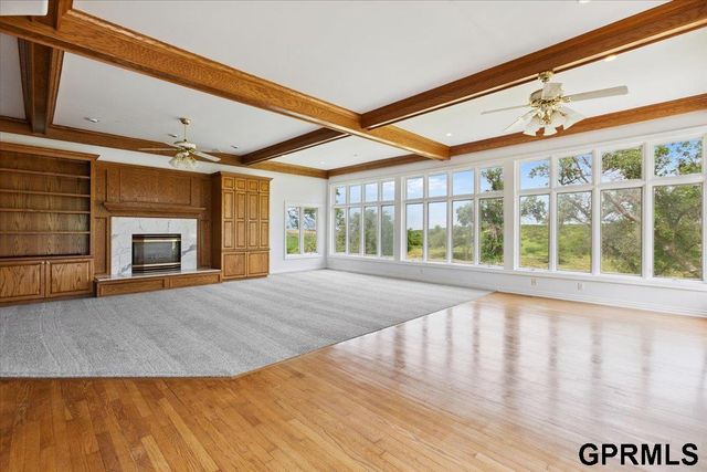 19640 Pawnee Road, Bennington, NE 68007