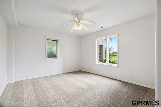 19640 Pawnee Road, Bennington, NE 68007