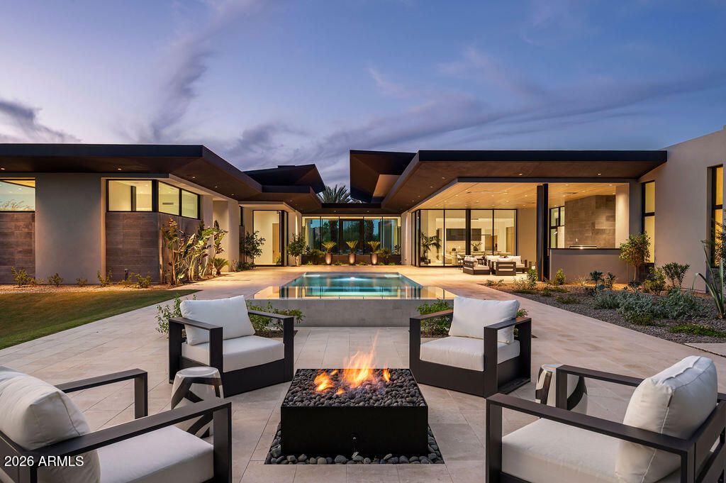 6441 E CHENEY Drive, Paradise Valley, AZ 85253 — exterior