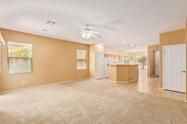 4091 S Vineyard Avenue, Gilbert, AZ 85297