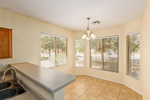 4091 S Vineyard Avenue, Gilbert, AZ 85297