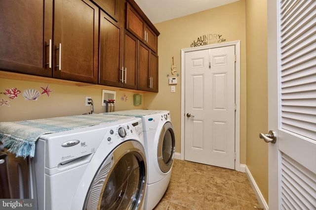 505 MCELREE LN, Coatesville, PA 19320