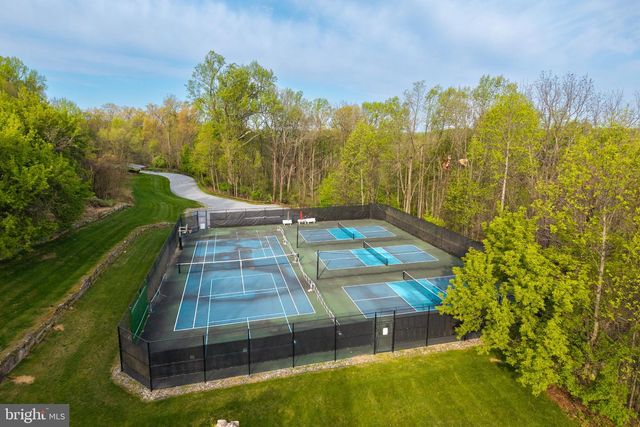 505 MCELREE LN, Coatesville, PA 19320