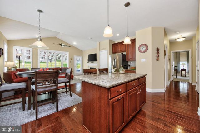 505 MCELREE LN, Coatesville, PA 19320