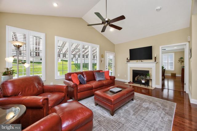 505 MCELREE LN, Coatesville, PA 19320