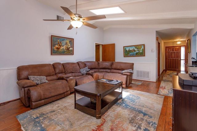 211 STEVENAGE DRIVE, Longwood, FL 32779