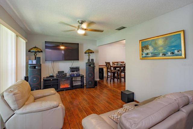 211 STEVENAGE DRIVE, Longwood, FL 32779