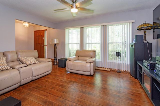211 STEVENAGE DRIVE, Longwood, FL 32779