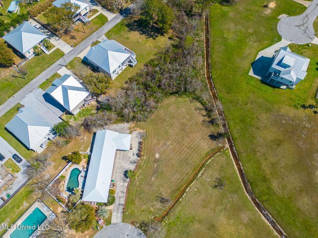 Adams Lane, Waveland, MS 39576