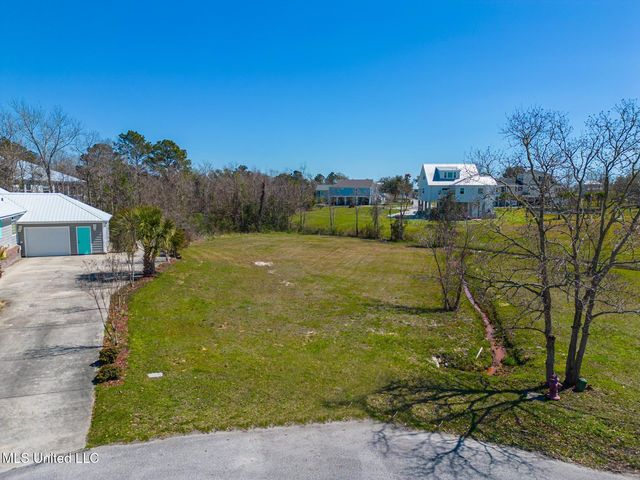 Adams Lane, Waveland, MS 39576