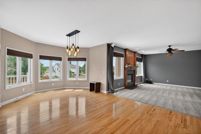 274 S 62nd Street, West Des Moines, IA 50266