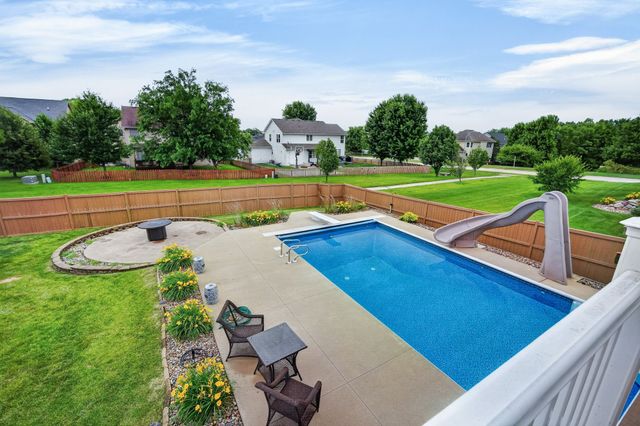 274 S 62nd Street, West Des Moines, IA 50266