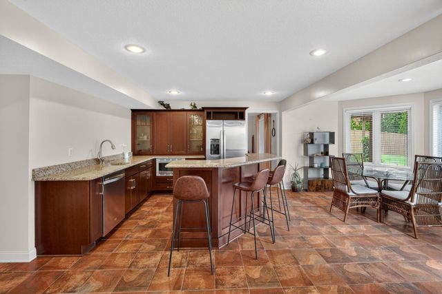 274 S 62nd Street, West Des Moines, IA 50266