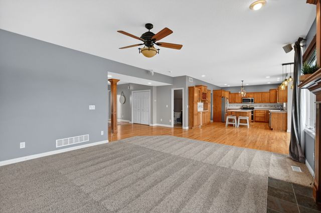 274 S 62nd Street, West Des Moines, IA 50266