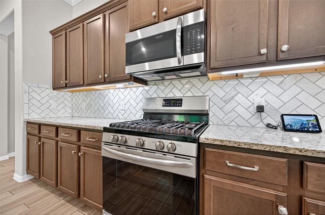 4550 Shallow Ember Drive, Spring, TX 77386