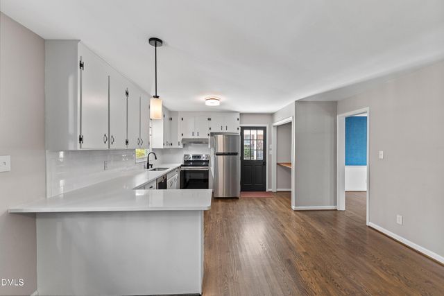 1009 Wilshire Drive, Cary, NC 27511