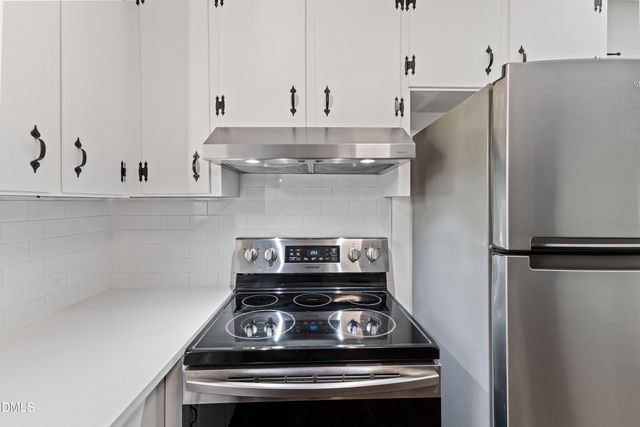 1009 Wilshire Drive, Cary, NC 27511