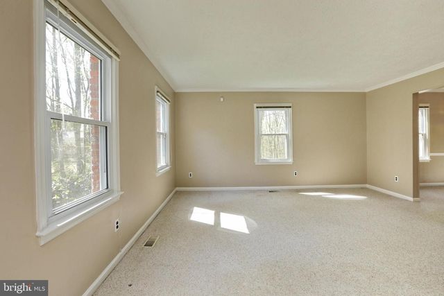 4255 SHELTON DR, Pomfret, MD 20675