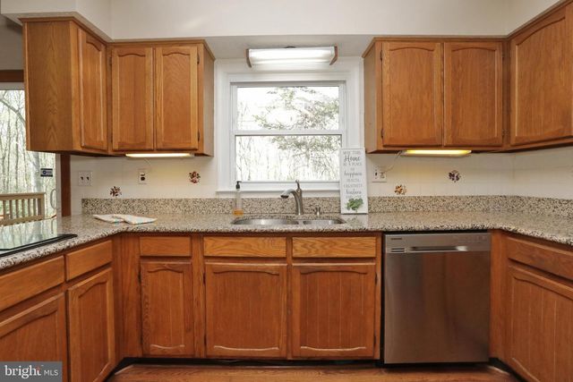 4255 SHELTON DR, Pomfret, MD 20675