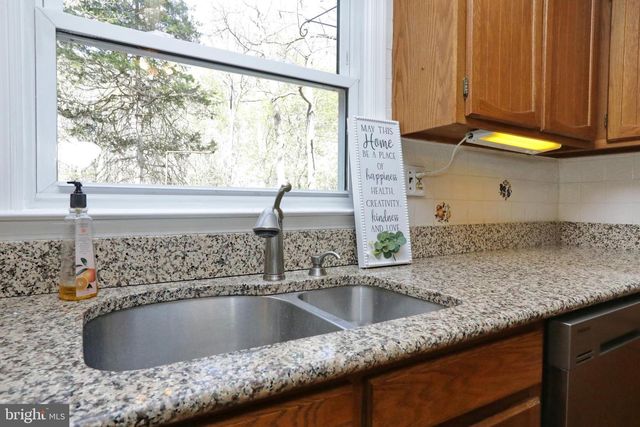 4255 SHELTON DR, Pomfret, MD 20675