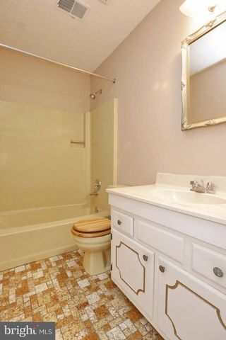4255 SHELTON DR, Pomfret, MD 20675
