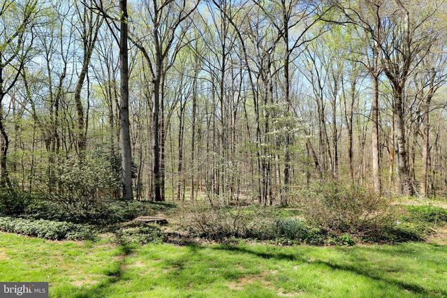 4255 SHELTON DR, Pomfret, MD 20675