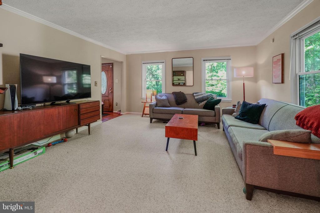Image 12 of property listing at 4255 SHELTON DR, Pomfret, MD 20675