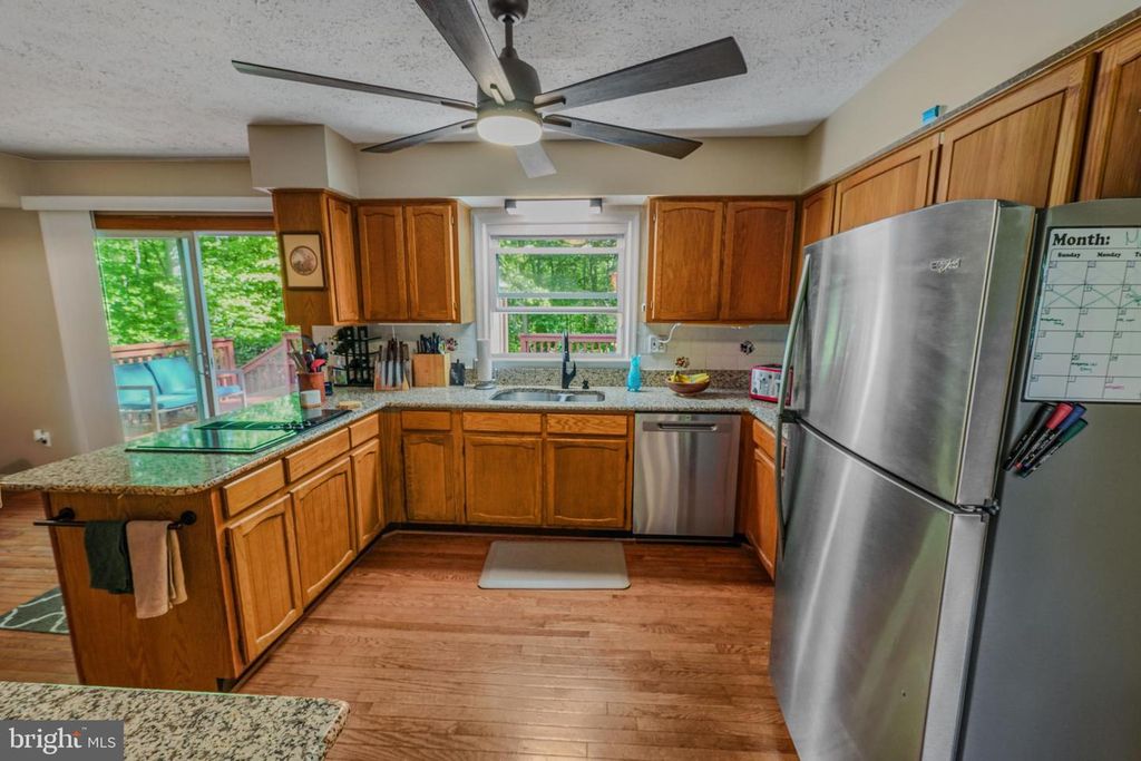 Image 15 of property listing at 4255 SHELTON DR, Pomfret, MD 20675