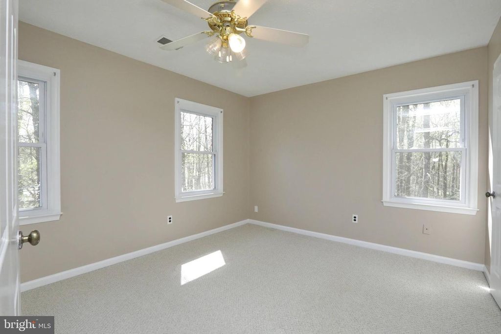 Image 52 of property listing at 4255 SHELTON DR, Pomfret, MD 20675