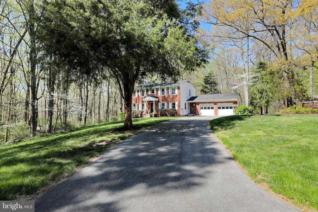 Image 70 of property listing at 4255 SHELTON DR, Pomfret, MD 20675