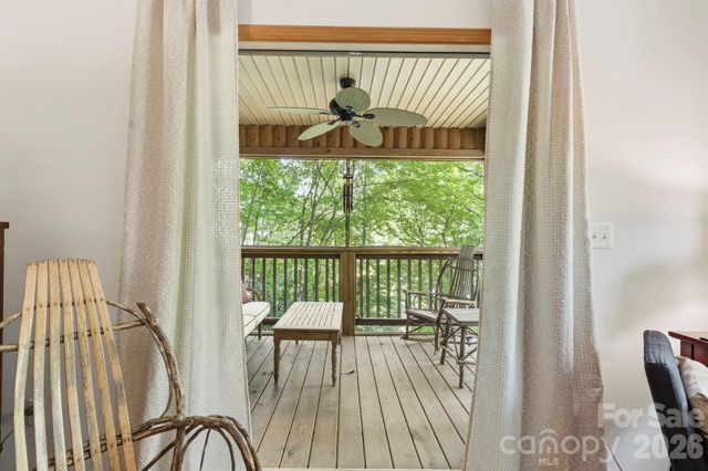 500 Winter Star Road, Burnsville, NC 28714