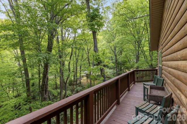 500 Winter Star Road, Burnsville, NC 28714