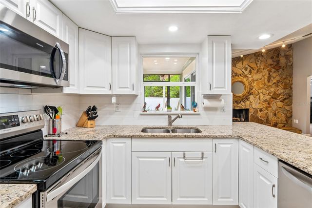 10100 VANCOUVER ROAD, Spring Hill, FL 34608