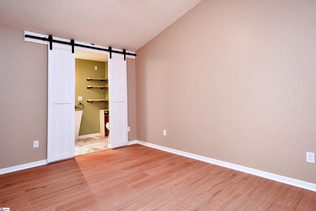 73 Forest Lake Drive, Greenville, SC 29681