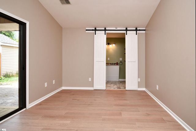 73 Forest Lake Drive, Greenville, SC 29681